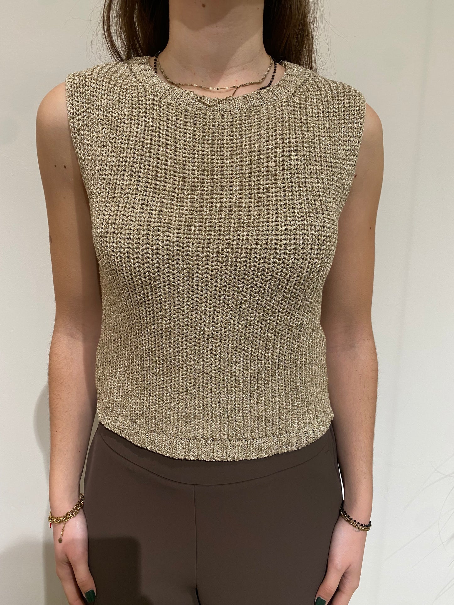 Top in maglia Tensione In oro