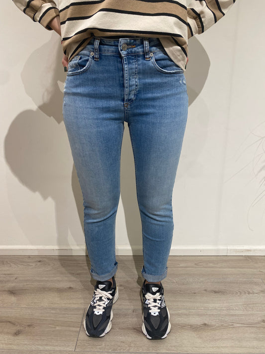 Sienna Alley Jeans